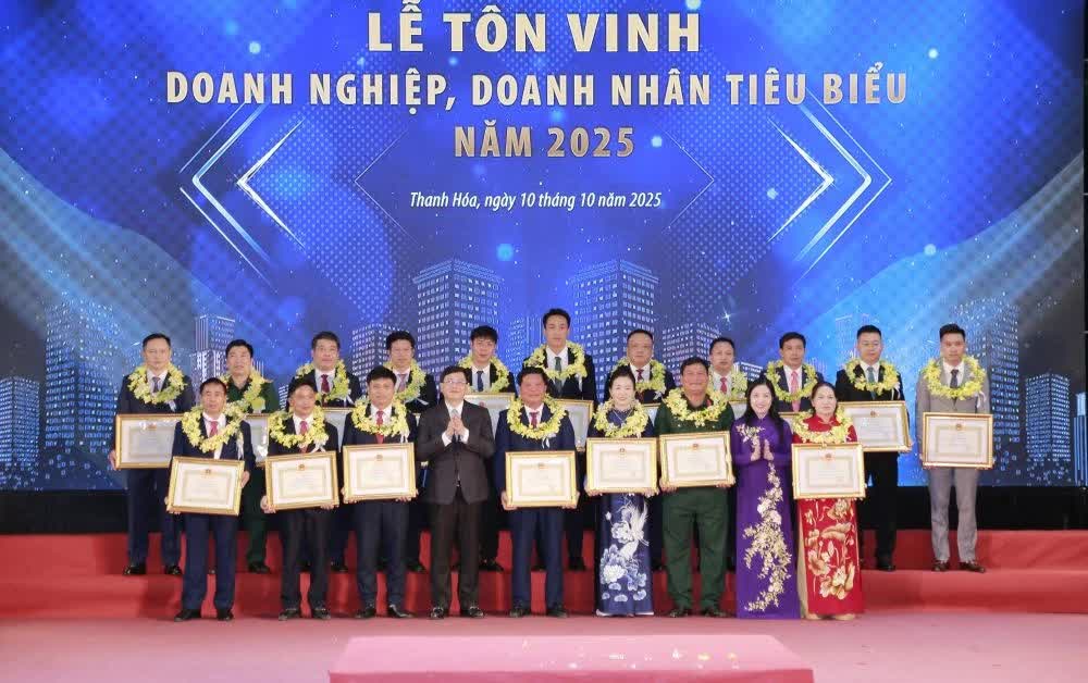 Ngày doanh nhân Việt Nam - Lời nhắc nhở về trách nhiệm và khát vọng cống hiến