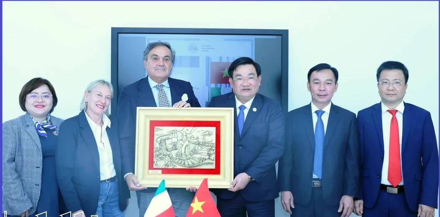 Đoàn công tác UBND  tỉnh Khánh Hòa thăm, làm việc với Hiệp hội Doanh nghiệp nhỏ và vừa Italia