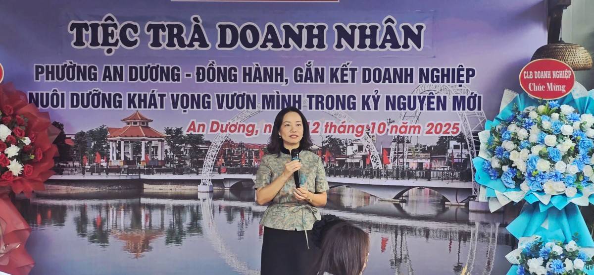 Đồng chí Trần Thị Quỳnh Trang – Ủy viên Thành ủy, Bí thư Đảng ủy, Chủ tịch HĐND phường phát biểu