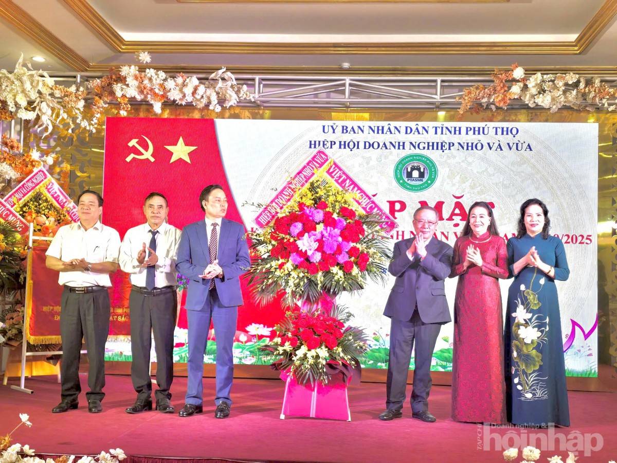 Doanh nhân Đất Tổ: Đoàn kết, đổi mới, kiến tạo