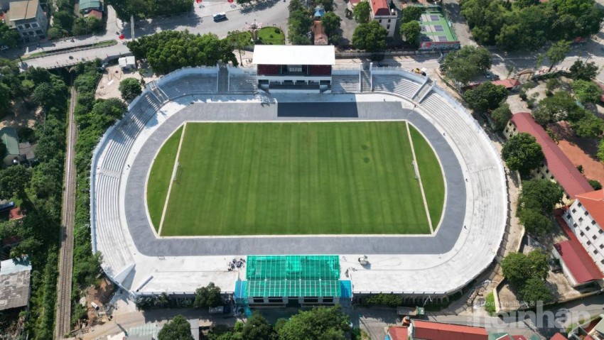 Diện mạo mới của sân vận động 44 tỷ đồng sắp về đích ở Phú Thọ