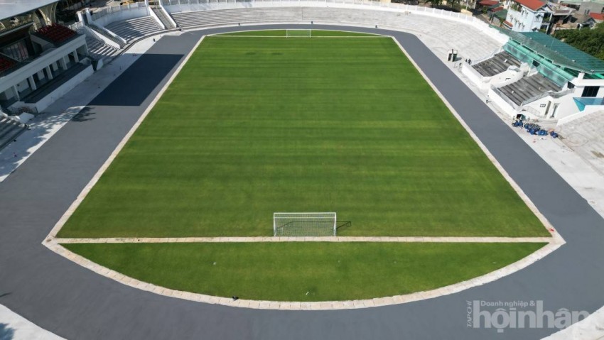 Diện mạo mới của sân vận động 44 tỷ đồng sắp về đích ở Phú Thọ