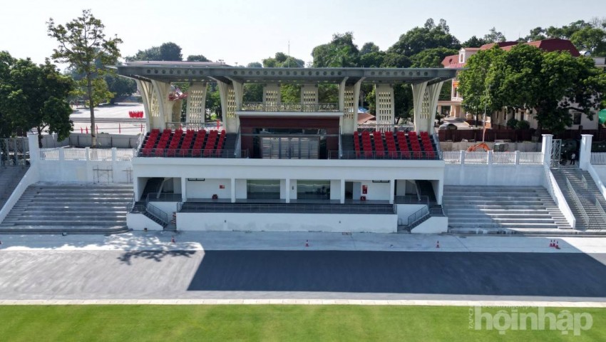 Diện mạo mới của sân vận động 44 tỷ đồng sắp về đích ở Phú Thọ