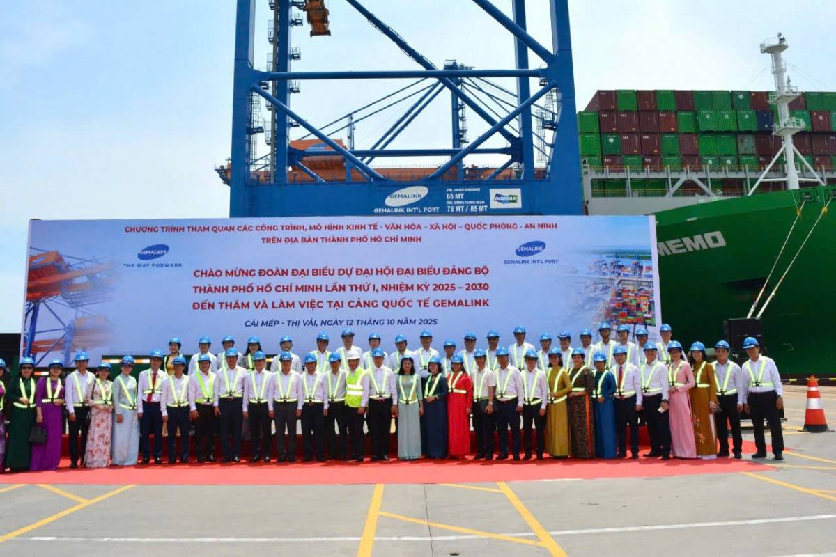 TP. Hồ Chí Minh: Đoàn đại biểu thăm, làm việc tại Vùng 2 Hải quân, Cảng quốc tế Gemalink và KCN chuyên sâu Phú Mỹ 3