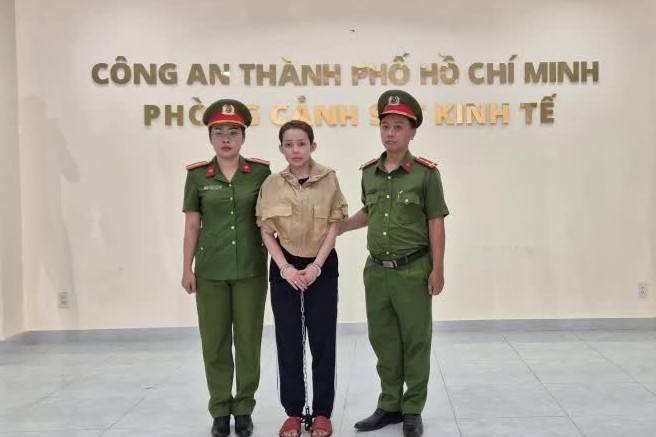 Khởi tố, bắt tạm giam Ngân 98 về tội sản xuất, buôn bán hàng giả là thực phẩm