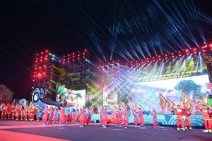 Không bắn pháo hoa, Hải Phòng thắp sáng “pháo hoa lòng người” hướng về đồng bào vùng lũ