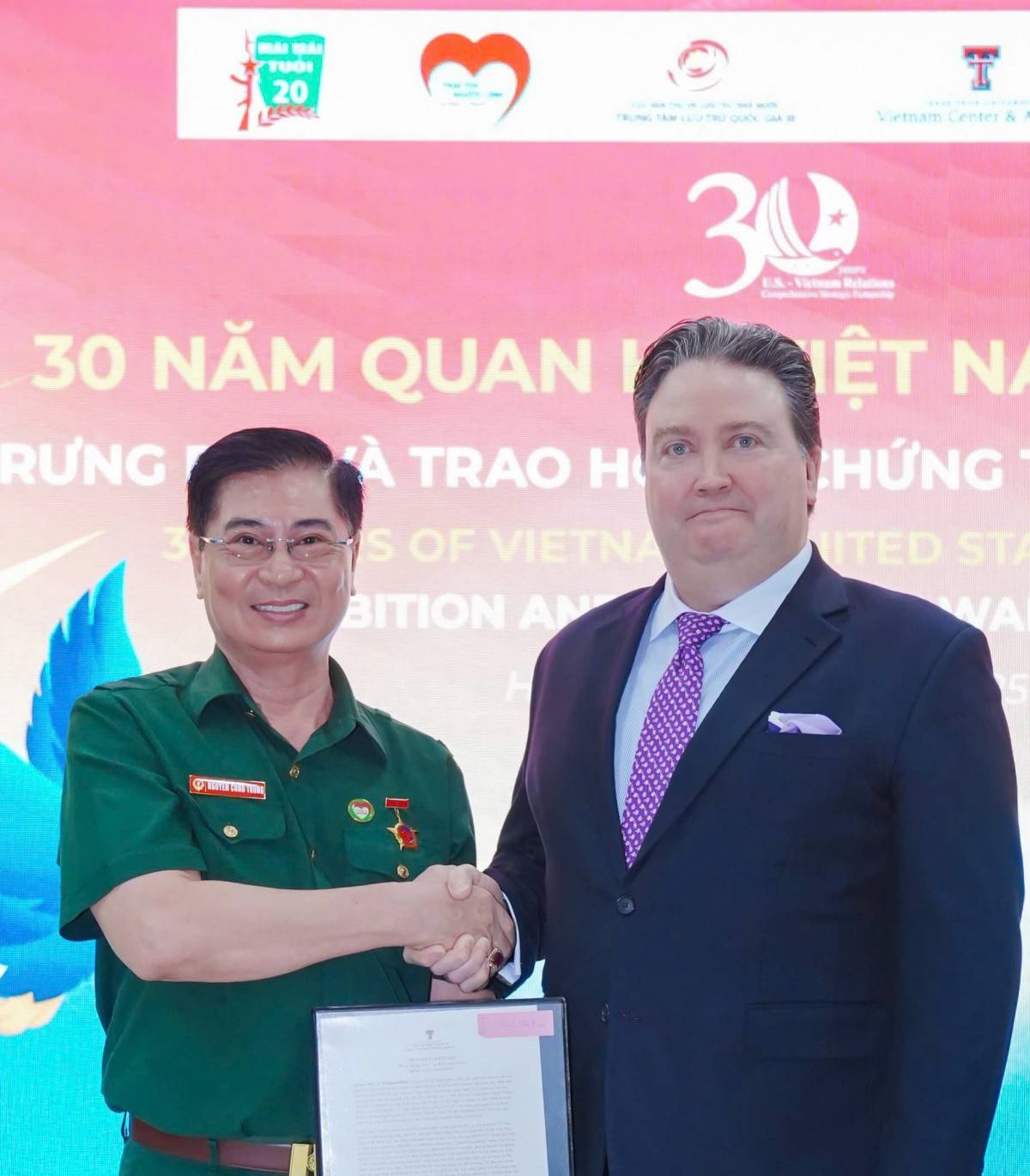 Đại sứ Mỹ tại Việt Nam Marc Knapper