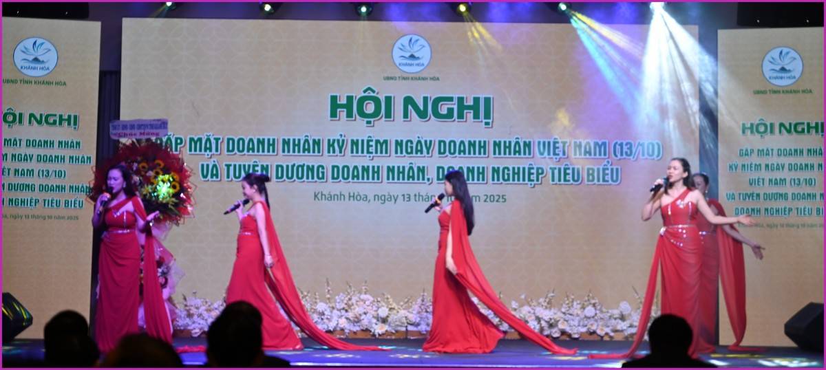 Bí thư Tỉnh ủy Khánh Hòa Nghiêm Xuân Thành: 