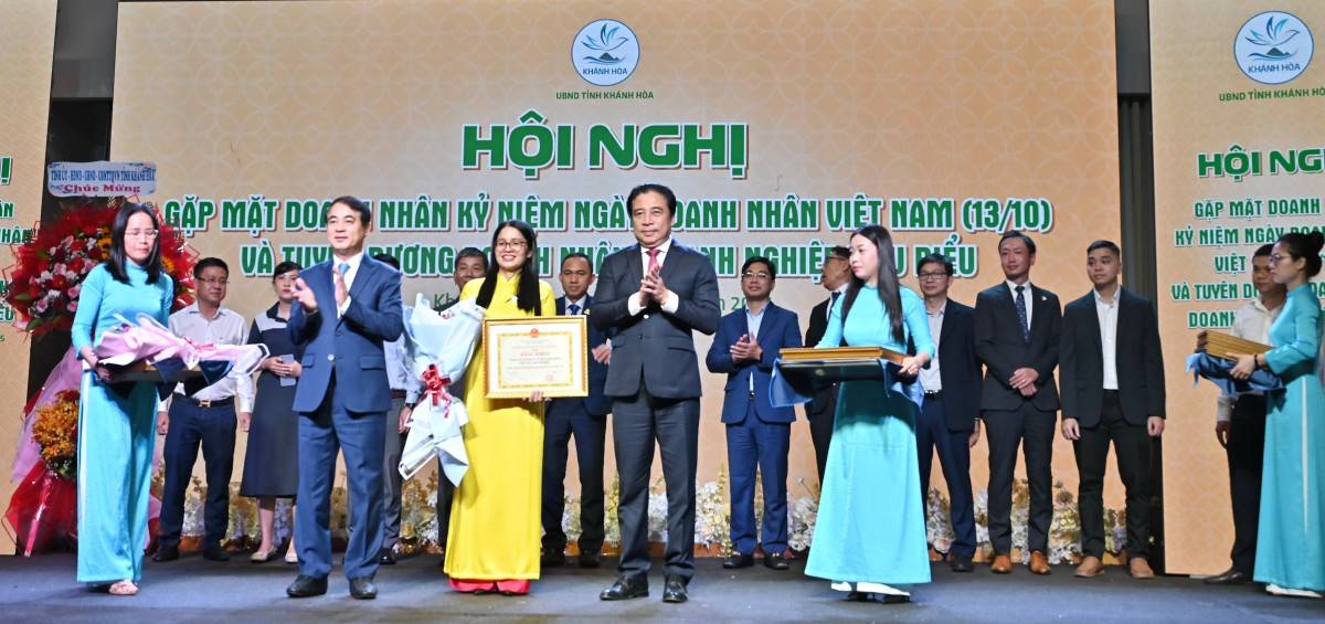 Bí thư Tỉnh ủy Khánh Hòa Nghiêm Xuân Thành: 