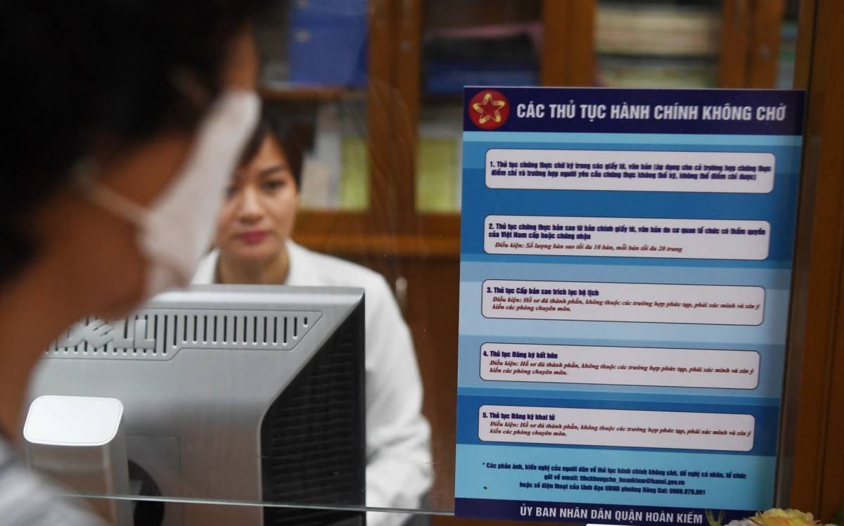 Hà Nội đặt mục tiêu cắt giảm tối thiểu 30% thời gian giải quyết thủ tục hành chính trong năm 2025