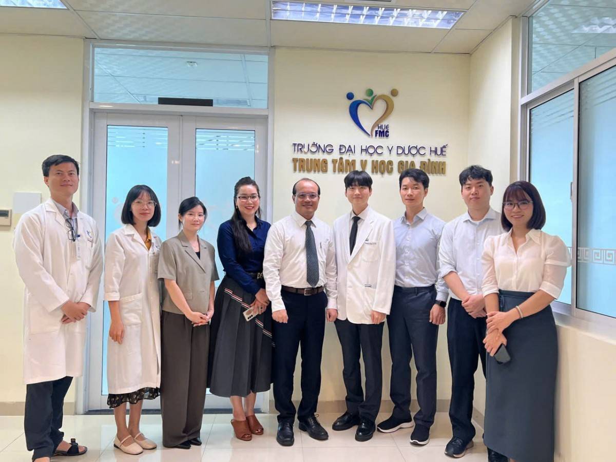 FPT kết nối cùng TR tặng thiết bị đo chức năng phổi ứng dụng AI cho các bệnh viện tại Việt Nam