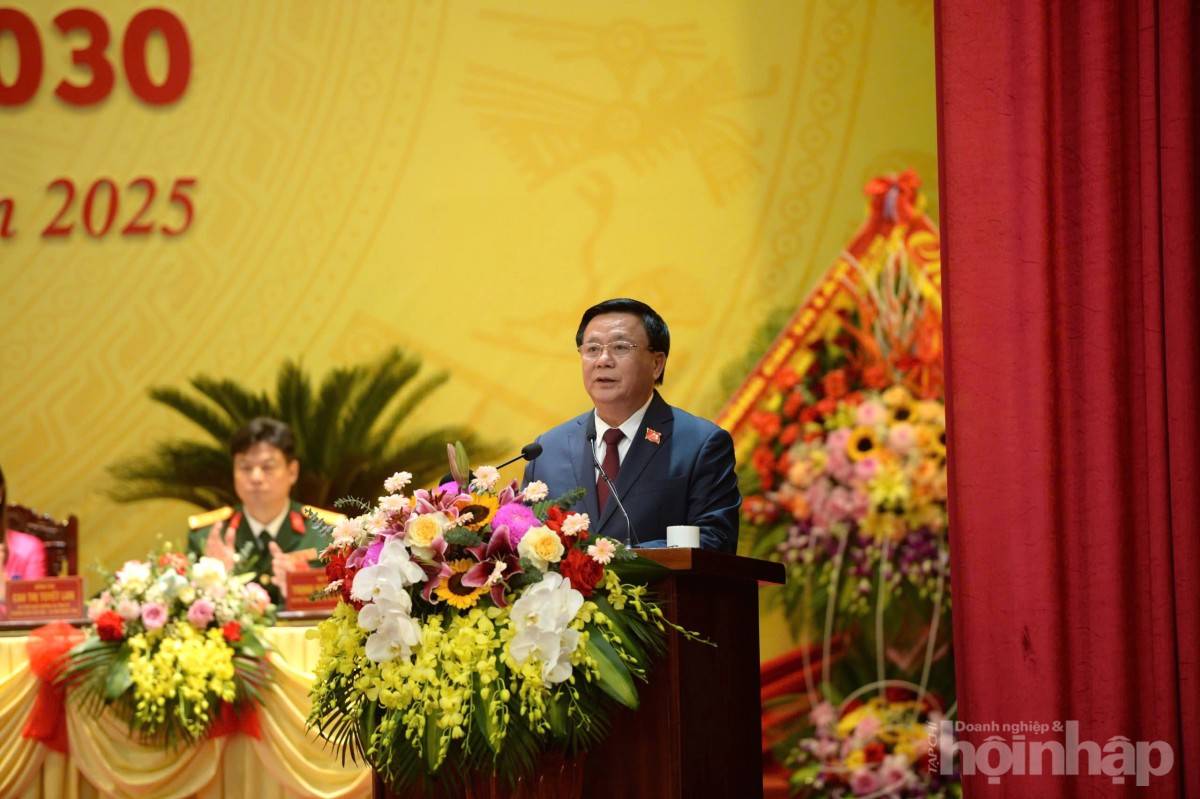 Giám đốc Học viện Chính trị quốc gia Nguyễn Xuân Thắng: Điện Biên phát triển theo mô hình “04 trục động lực – 03 vùng kinh tế – 04 cực tăng trưởng”