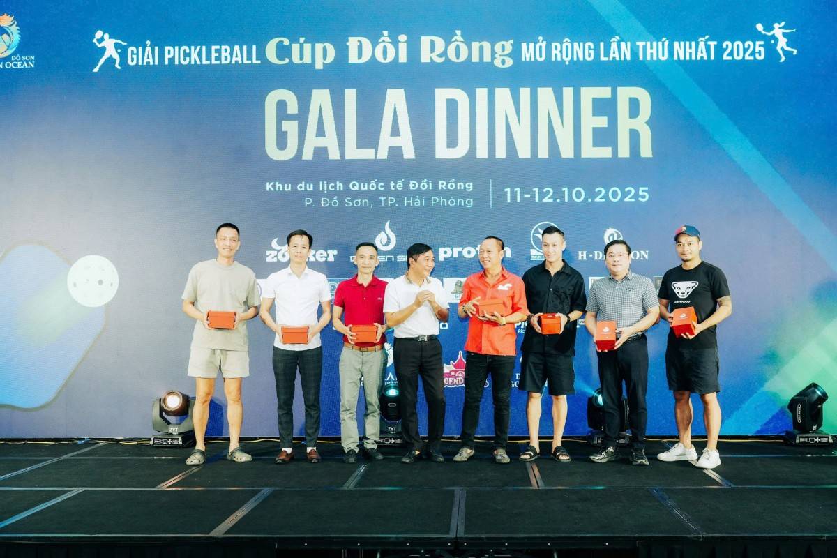 Tri ân các đơn vị đồng hành và hỗ trợ đã góp phần lan tỏa tinh thần thể thao trong hành trình phát triển Pickleball