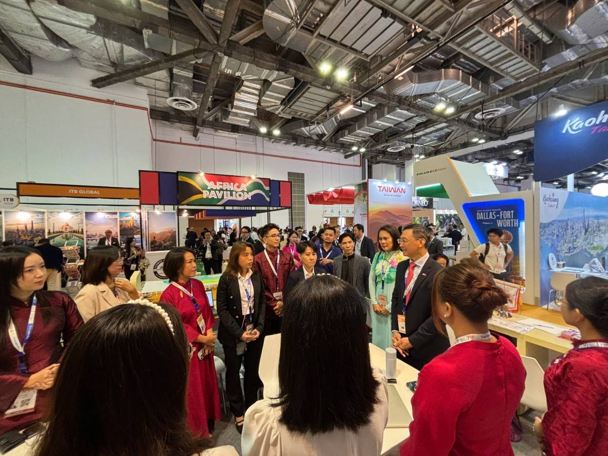 Đại sứ Việt Nam tại Singapore – ông Trần Phước Anh