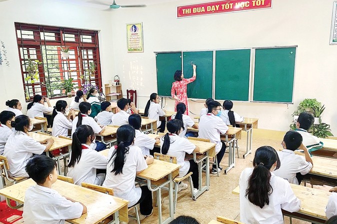 Luật Nhà giáo có hiệu lực từ 2026: Chính sách lương và phụ cấp thay đổi ra sao?