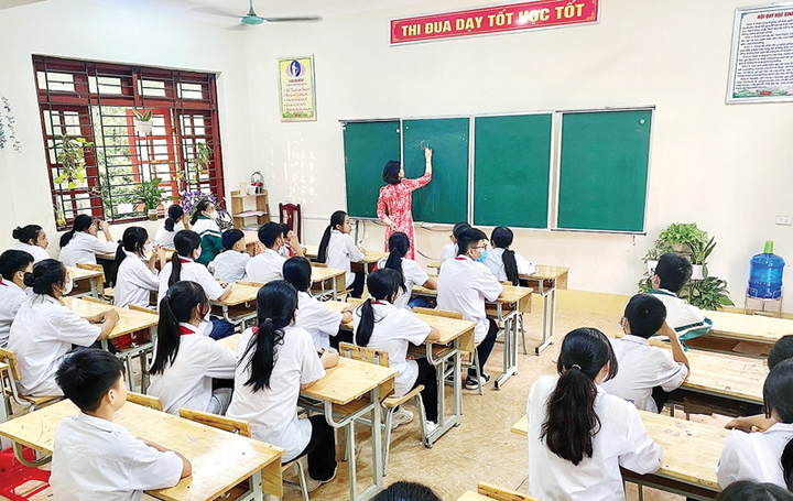 Luật Nhà giáo có hiệu lực từ 2026: Chính sách lương và phụ cấp thay đổi ra sao?