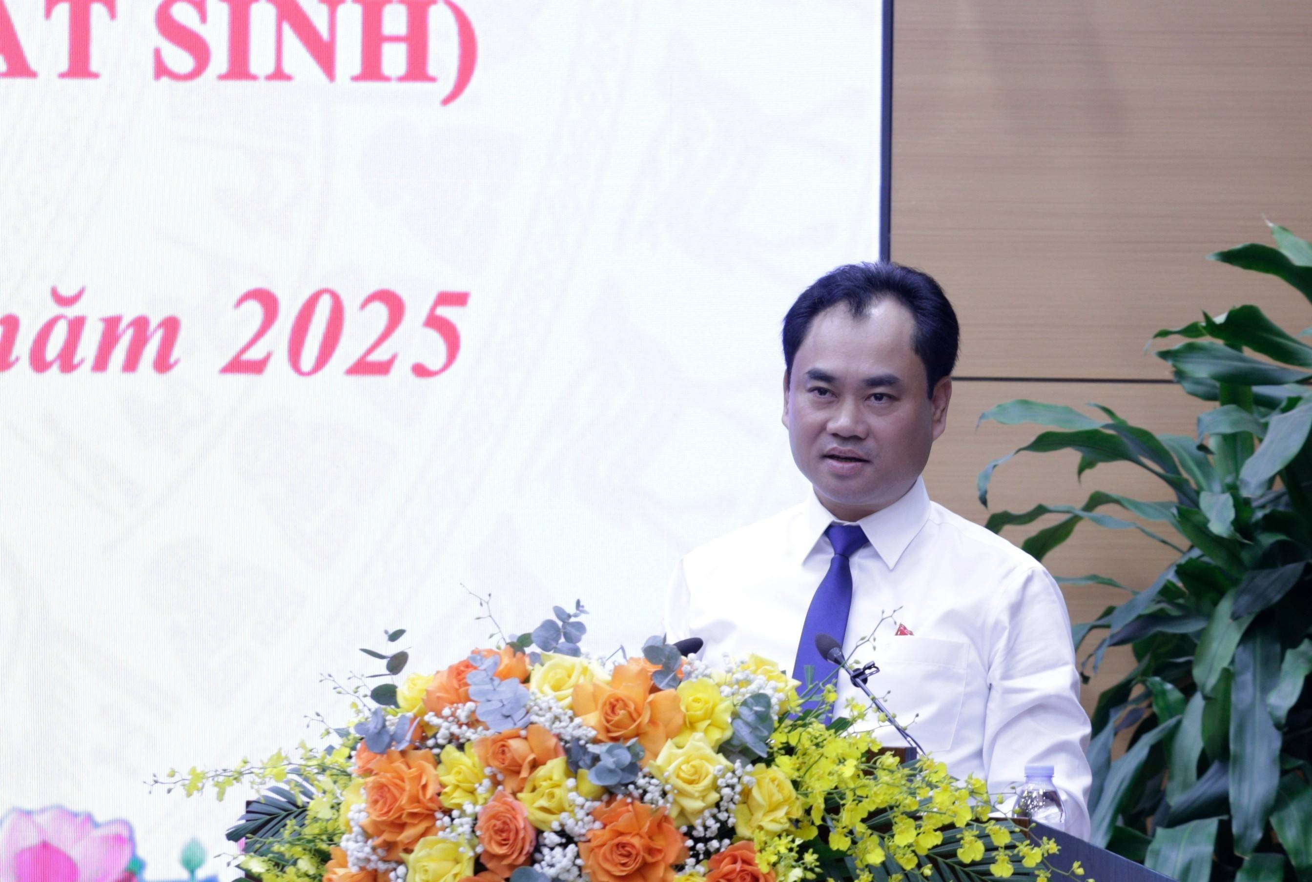 Lào Cai thông qua 14 nghị quyết, tăng tốc hoàn thành mục tiêu phát triển năm 2025