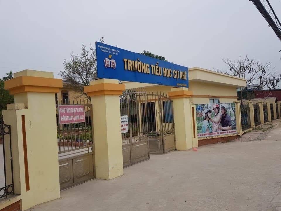 UBND TP. Hà Nội chỉ đạo làm rõ vụ thực phẩm có mùi tại Trường Tiểu học Cự Khê