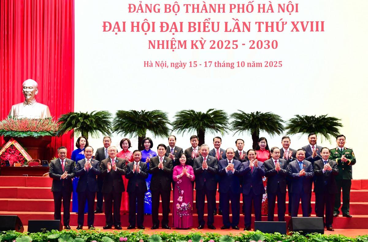 Tân Bí thư Thành ủy Hà Nội Bùi Thị Minh Hoài: Tiếp nối niềm tin, dẫn dắt khát vọng phát triển Thủ đô