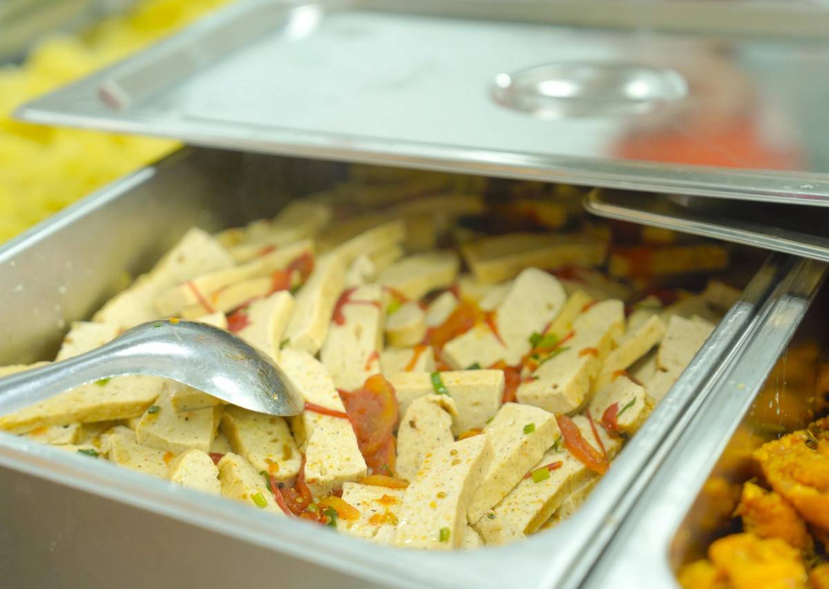 Bếp ăn bán trú Trường THCS và THPT FPT Hải Phòng – Nơi mỗi bữa ăn là sự chăm chút cho tương lai Bếp ăn bán trú Trường THCS và THPT FPT Hải Phòng – Nơi mỗi bữa ăn là sự chăm chút cho tương lai