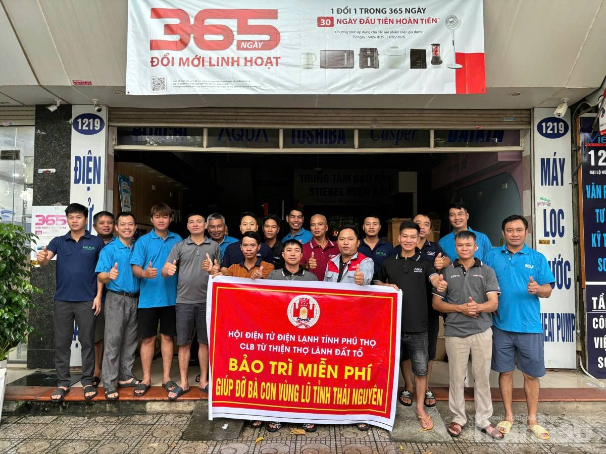 Thợ điện lạnh Phú Thọ hồi sinh các thiết bị vùng lũ Thái Nguyên sau bão