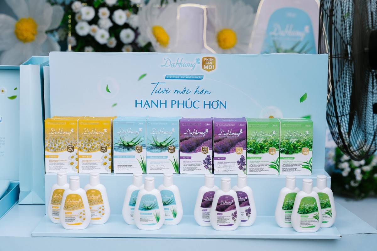 “Chạm Phiên Bản Mới” - Thông điệp Dạ Hương gửi tới phái đẹp nhân dịp 20/10