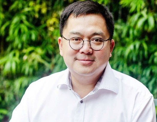 "Ba tôi không hoàn hảo, nhưng với tôi, ông là hoàn hảo nhất"