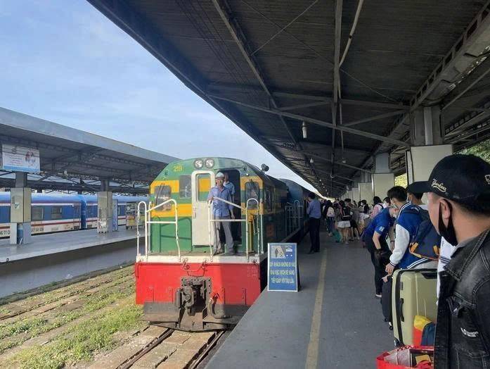 Hơn 64.000 vé tàu Tết 2026 đã được “chốt đơn”