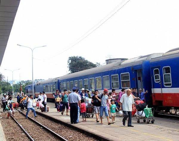  hơn 2/3 lượng vé được giao dịch qua kênh trực tuyến