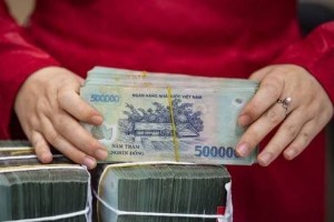 Cải cách tiền lương sẽ triển khai sau khi hoàn thiện Luật Viên chức (sửa đổi)