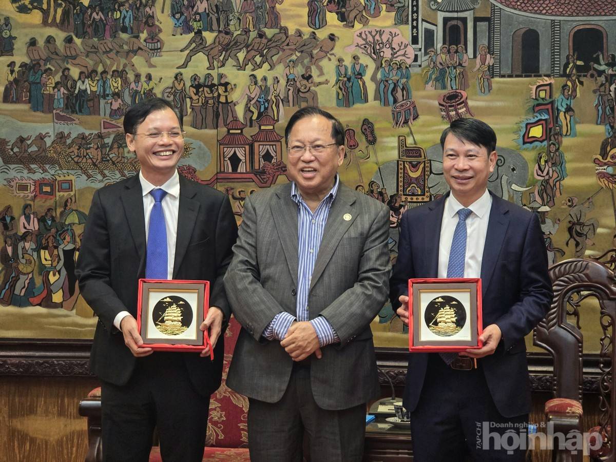 Giáo sư Hà Tôn Vinh kết nối doanh nghiệp Mỹ đầu tư các dự án tại Phú Thọ