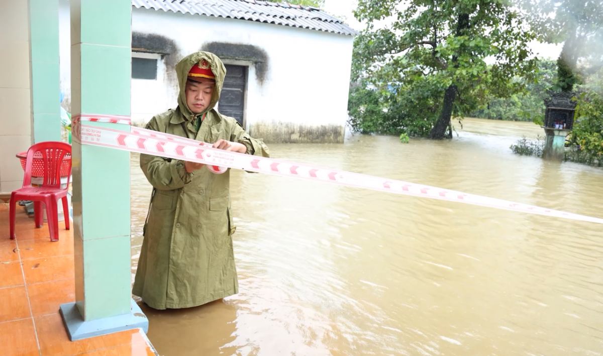 Quảng Trị: Chủ động ứng phó nguy cơ ngập lụt diện rộng do ảnh hưởng hoàn lưu bão số 12