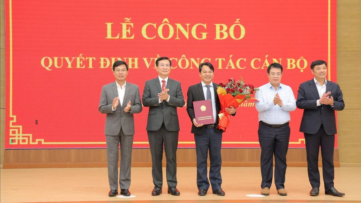 Lâm Đồng: Bổ nhiệm 4 vị trí lãnh đạo cấp sở Lâm Đồng: Bổ nhiệm 4 vị trí lãnh đạo cấp sở