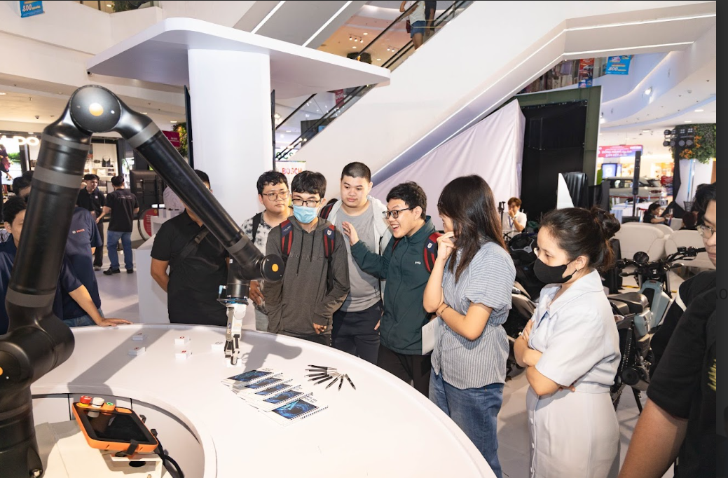 Bosch Việt Nam: Nuôi dưỡng thế hệ sáng tạo trẻ, kiến tạo tương lai đổi mới Bosch Việt Nam: Nuôi dưỡng thế hệ sáng tạo trẻ, kiến tạo tương lai đổi mới
