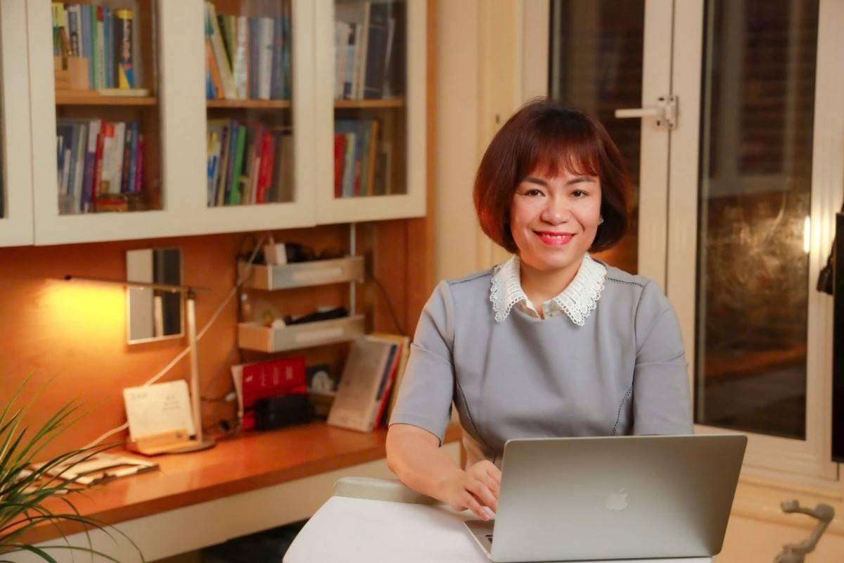 Chú thích ảnh: Tiến sĩ Hồng Duyên - Tổng giám đốc Học viện HR Chú thích ảnh: Tiến sĩ Hồng Duyên - Tổng giám đốc Học viện HR