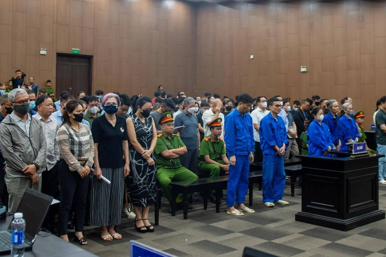 Hàng loạt giám đốc doanh nghiệp hầu tòa trong vụ đánh bạc 2.600 tỷ đồng tại khách sạn Pullman