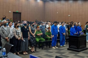 Hàng loạt giám đốc doanh nghiệp hầu tòa trong vụ đánh bạc 2.600 tỷ đồng tại khách sạn Pullman