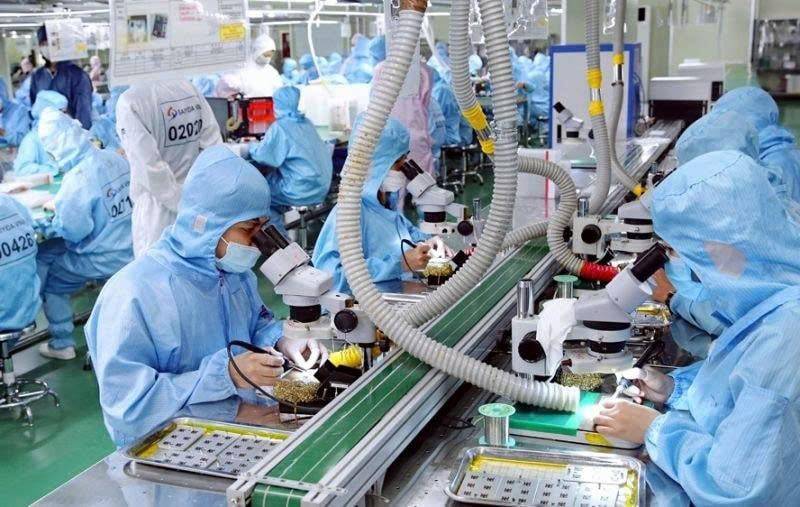 TP. Hồ Chí Minh không thể mãi chỉ là ‘ông thợ lắp ráp cho thế giới’