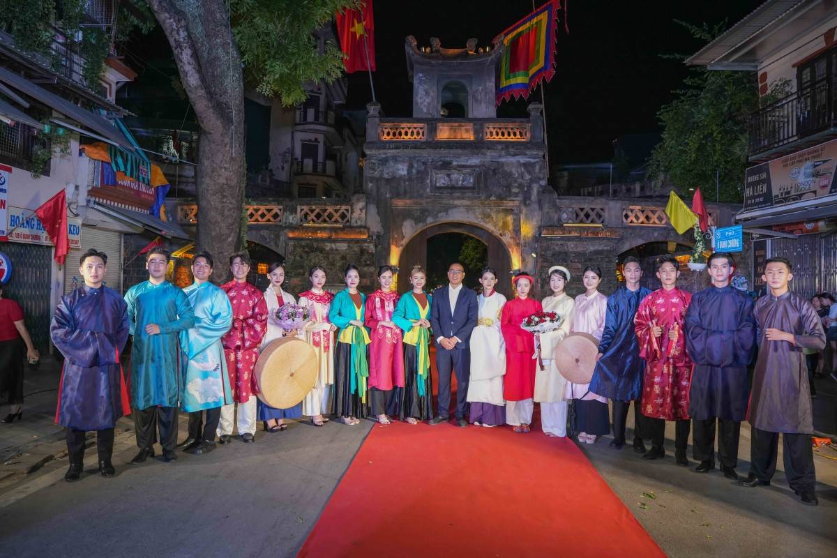 Hồi sinh di sản bằng tinh thần khởi nghiệp Hồi sinh di sản bằng tinh thần khởi nghiệp