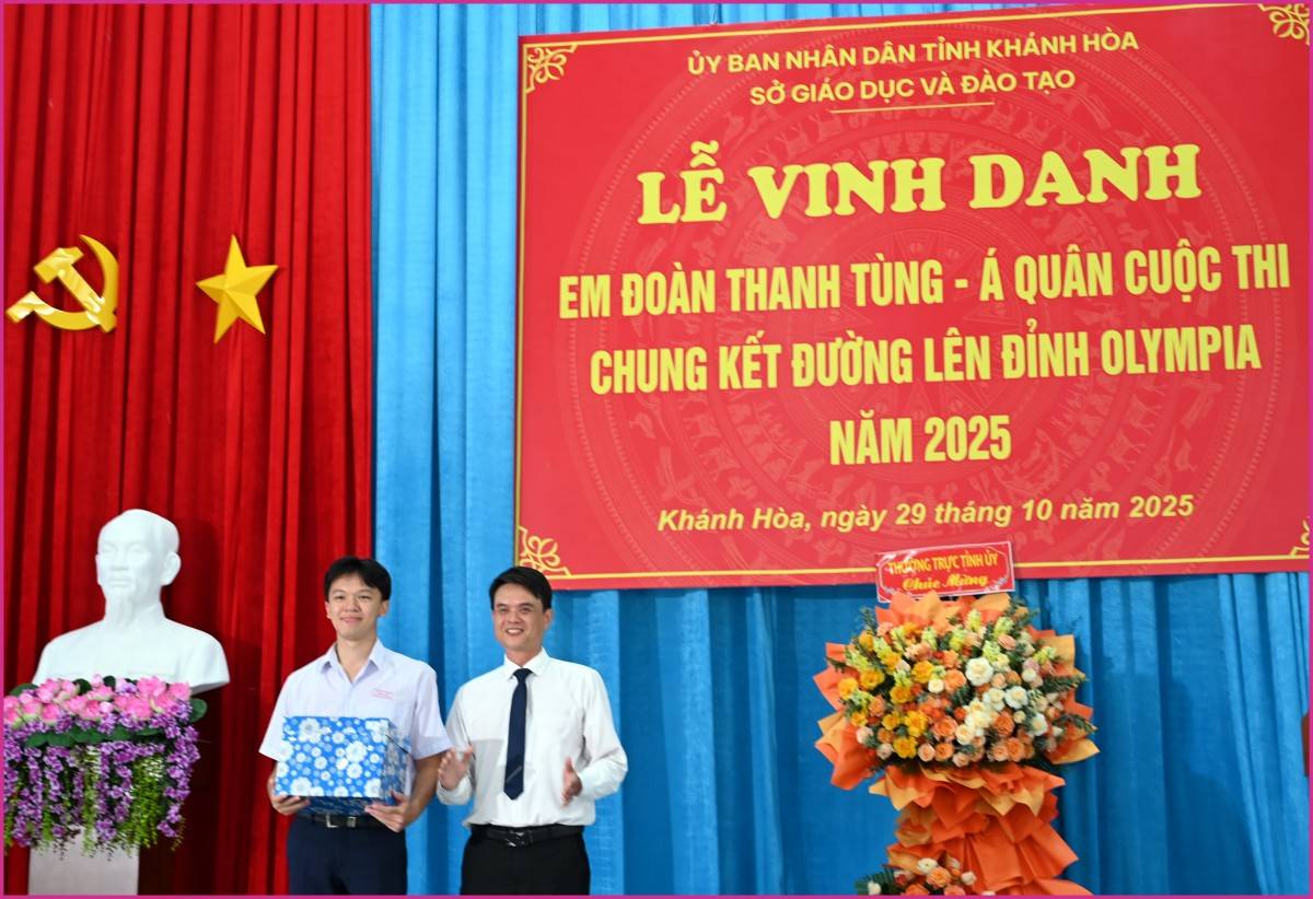 Đoàn Thanh Tùng – Á quân Olympia 2025, niềm tự hào của Khánh Hòa Đoàn Thanh Tùng – Á quân Olympia 2025, niềm tự hào của Khánh Hòa