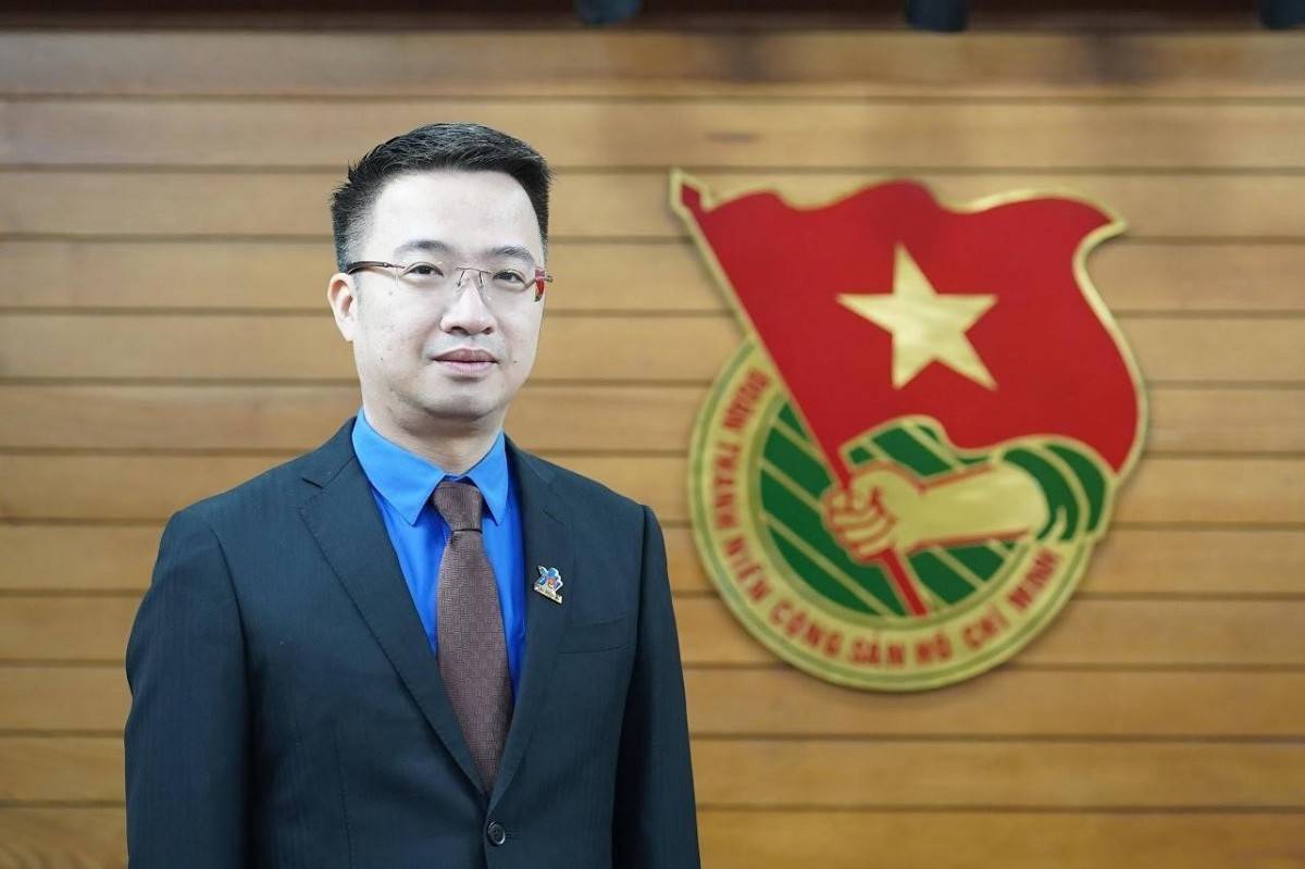 Chú thích ảnh: Bí thư Trung ương Đoàn TNCS Hồ Chí Minh Nguyễn Tường Lâm  Chú thích ảnh: Bí thư Trung ương Đoàn TNCS Hồ Chí Minh Nguyễn Tường Lâm