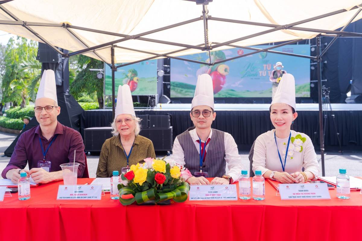 Hàng trăm món chay khai hội Tuần lễ Ẩm thực Chay 2025 tại TP.HCM Hàng trăm món chay khai hội Tuần lễ Ẩm thực Chay 2025 tại TP.HCM