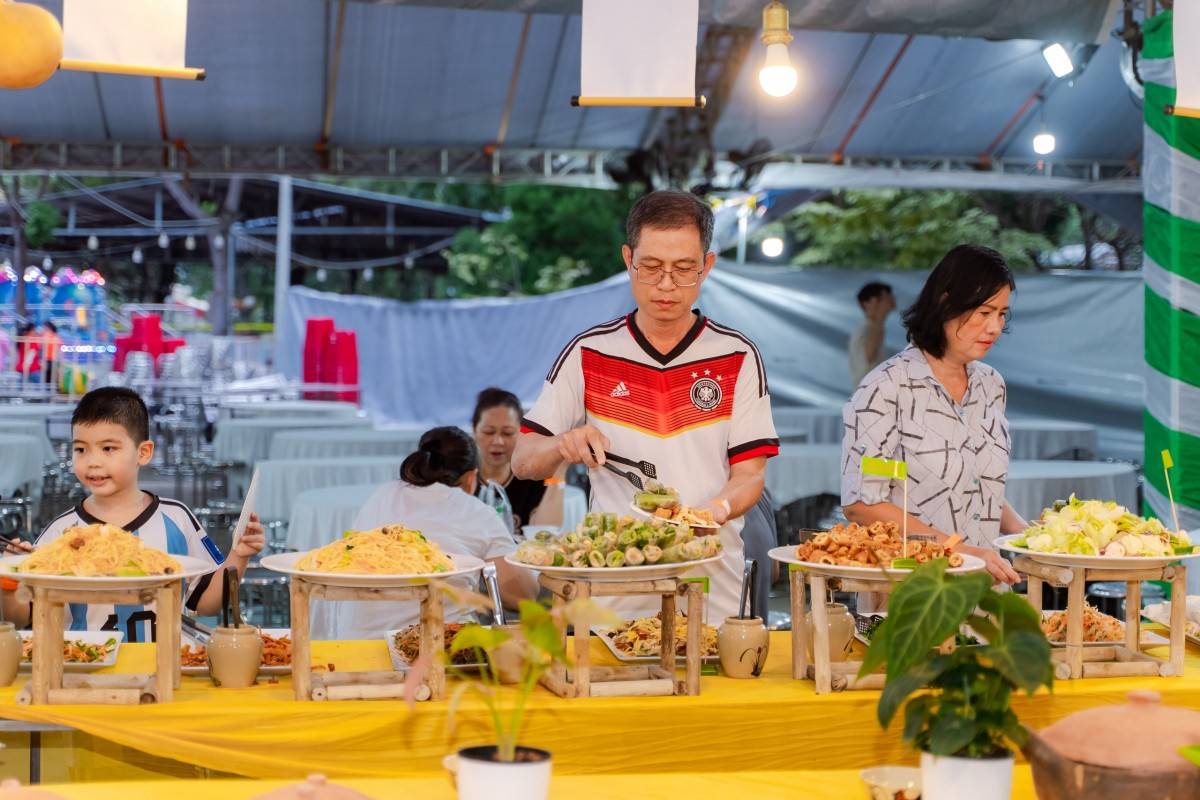 Hàng trăm món chay khai hội Tuần lễ Ẩm thực Chay 2025 tại TP.HCM Hàng trăm món chay khai hội Tuần lễ Ẩm thực Chay 2025 tại TP.HCM