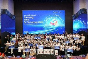 Samsung Việt Nam vinh danh tài năng trẻ tại Chung kết cuộc thi Solve for Tomorrow 2025