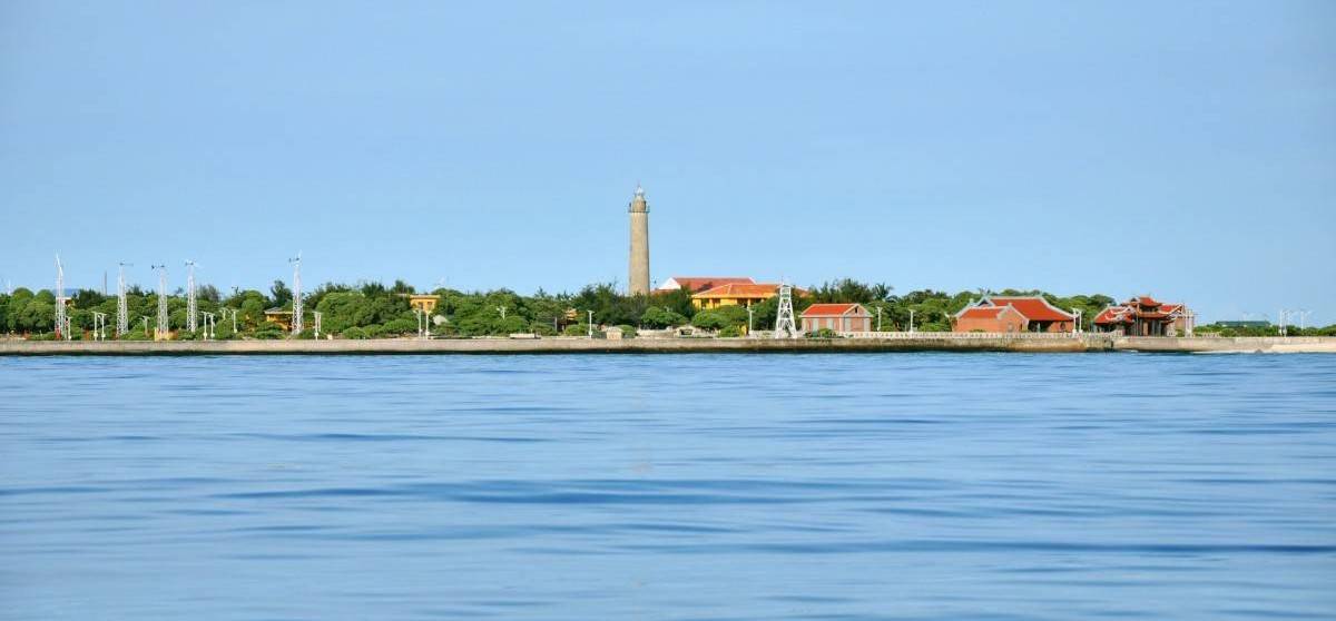 “Xanh hóa Trường Sa” – Hành trình nửa triệu cây vượt biển đến đảo xa