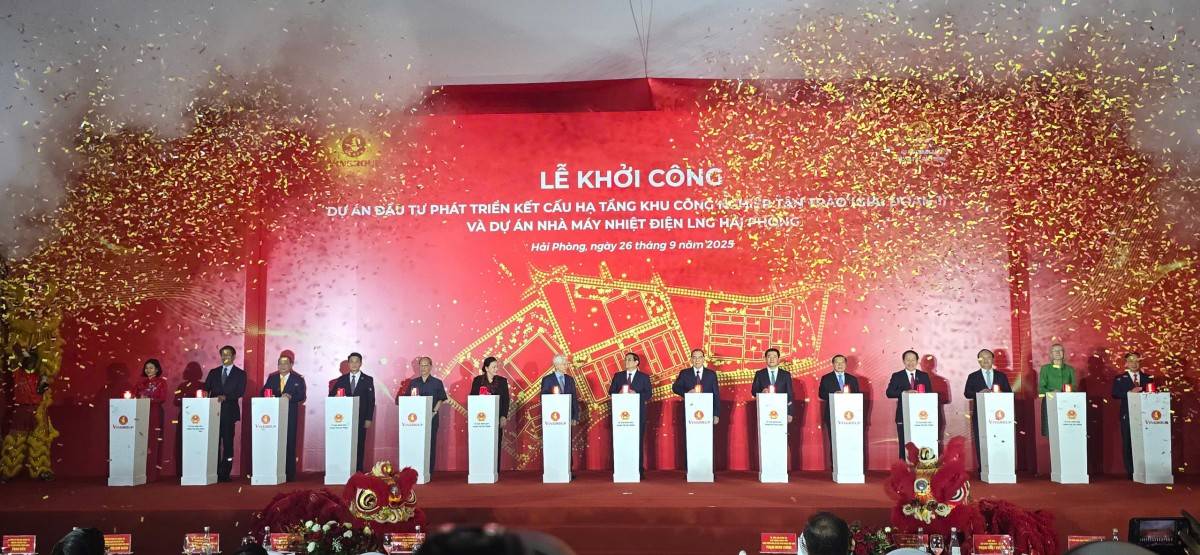 Khởi công Dự án đầu tư phát triển kết cấu hạ tầng Khu Công nghiệp Tân Trào (giai đoạn 1) cùng dự án Nhà máy Nhiệt điện LNG