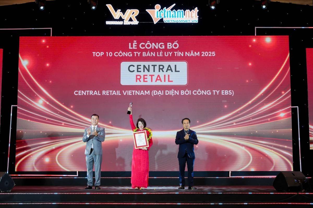 Central Retail Việt Nam tiếp tục được vinh danh vị trí quán quân Top 10 Công ty uy tín ngành Bán lẻ