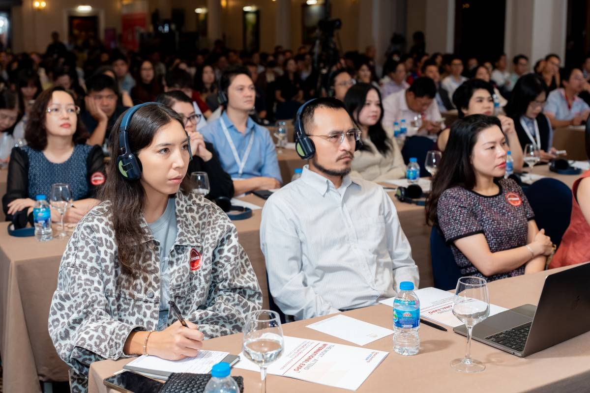 Doanh nghiệp Việt tìm đòn bẩy tăng trưởng xuất khẩu trong biến động thương mại toàn cầu