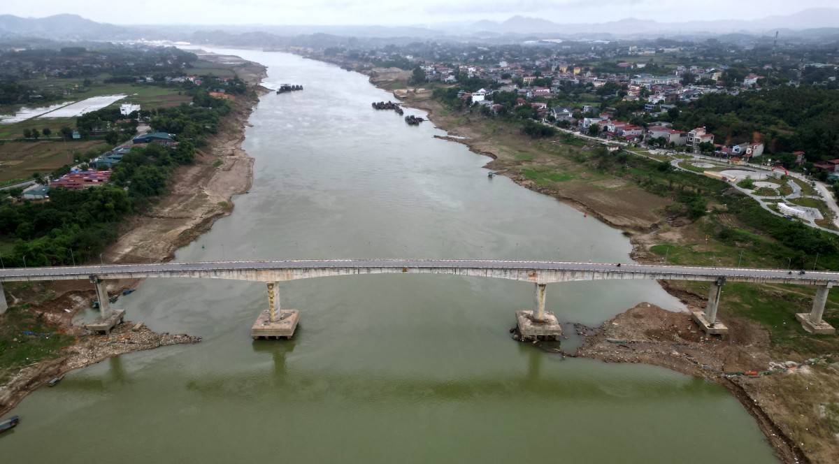 Công an Phú Thọ điều tra dấu hiệu sai phạm liên quan cầu Sông Lô