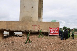 Khởi tố vụ án vi phạm quy định xây dựng tại công trình Cầu Sông Lô